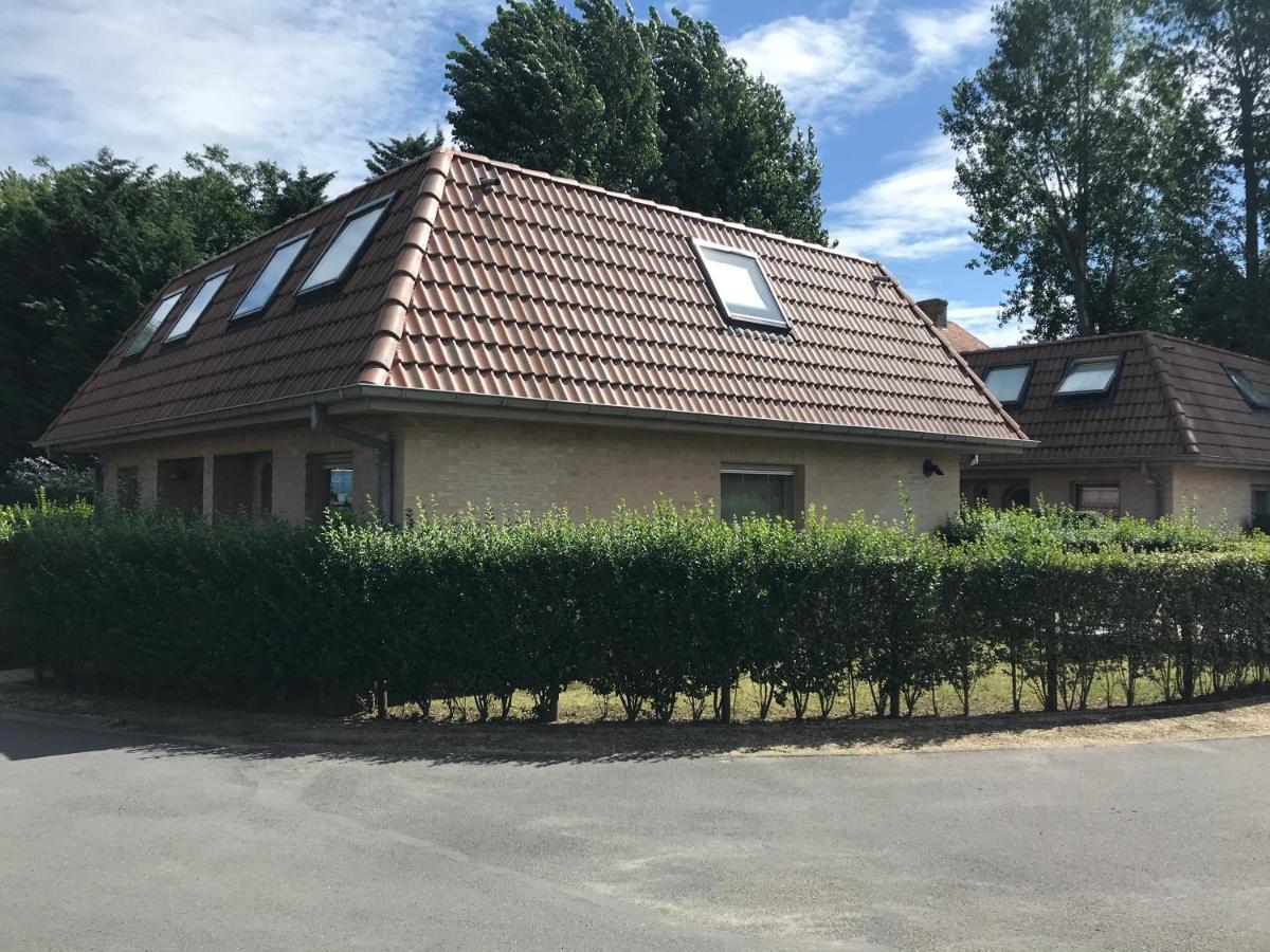 Vakantiehuisje De Panne Vlak Aan Plopsaland En De Zee Ngoại thất bức ảnh